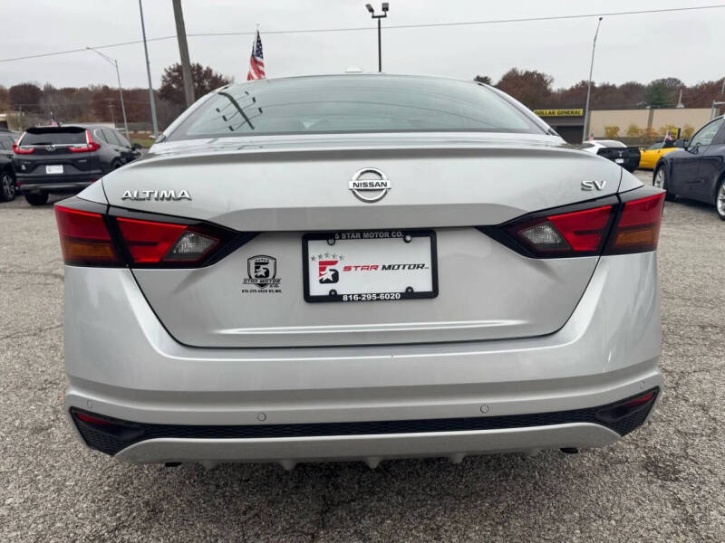 2022 Nissan Altima 2.5 SV