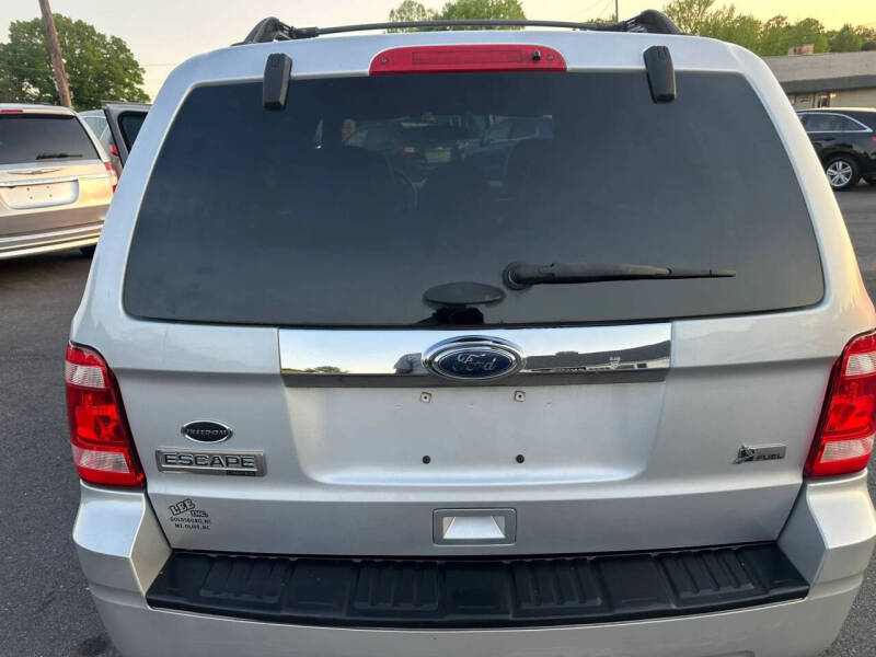 2011 Ford Escape Limited