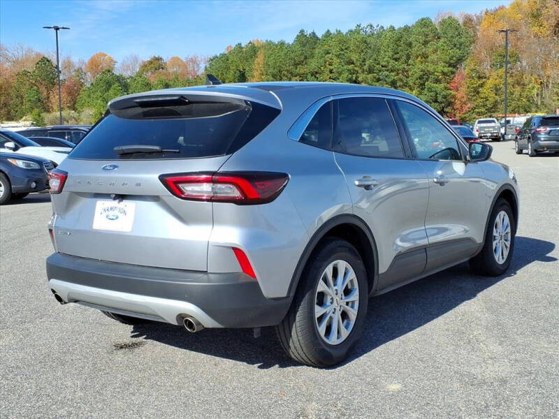 2024 Ford Escape Active