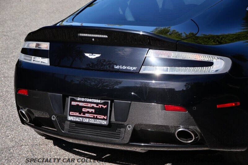 2011 Aston Martin V12 Vantage