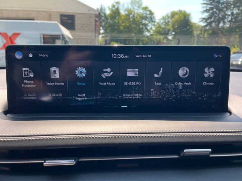 2024 Genesis Electrified GV70