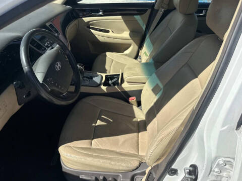 2011 Hyundai Genesis 3.8L V6
