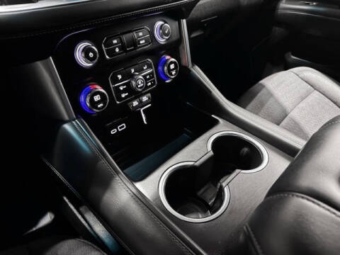 2022 GMC Yukon XL SLE