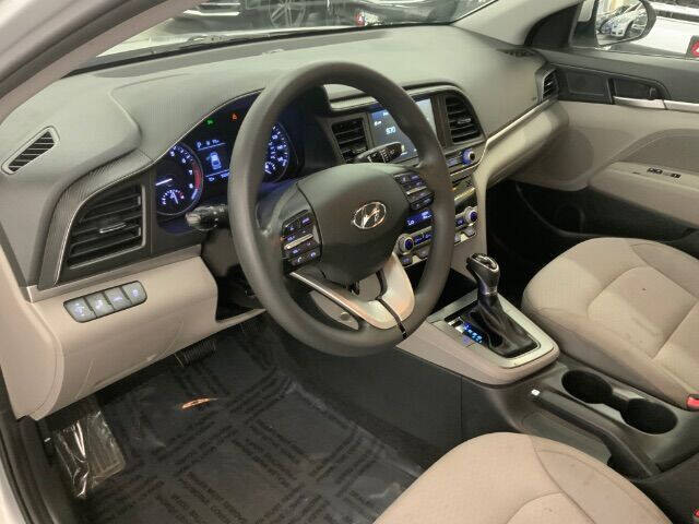 2020 Hyundai Elantra