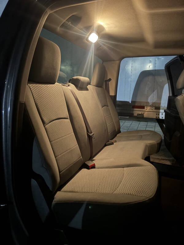 2016 RAM 1500 Express