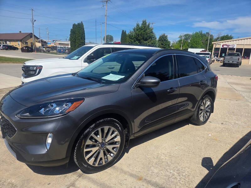 2022 Ford Escape Titanium AWD's photo