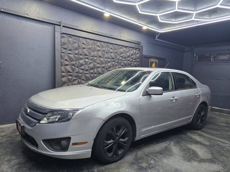 2012 Ford Fusion SE's photo