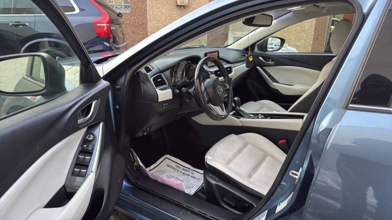 2016 Mazda MAZDA6 i Grand Touring