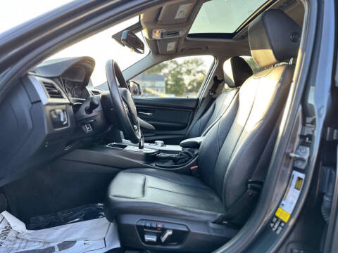 2018 BMW 3 Series 320i xDrive