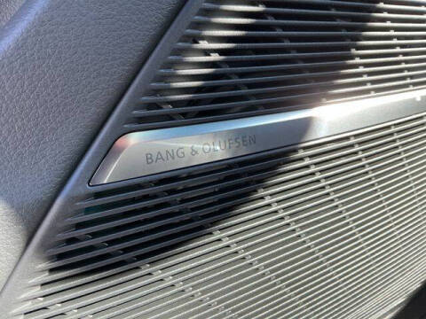 2026 Audi Q8 quattro Premium Plus 55 TFSI