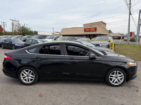 2014 Ford Fusion SE