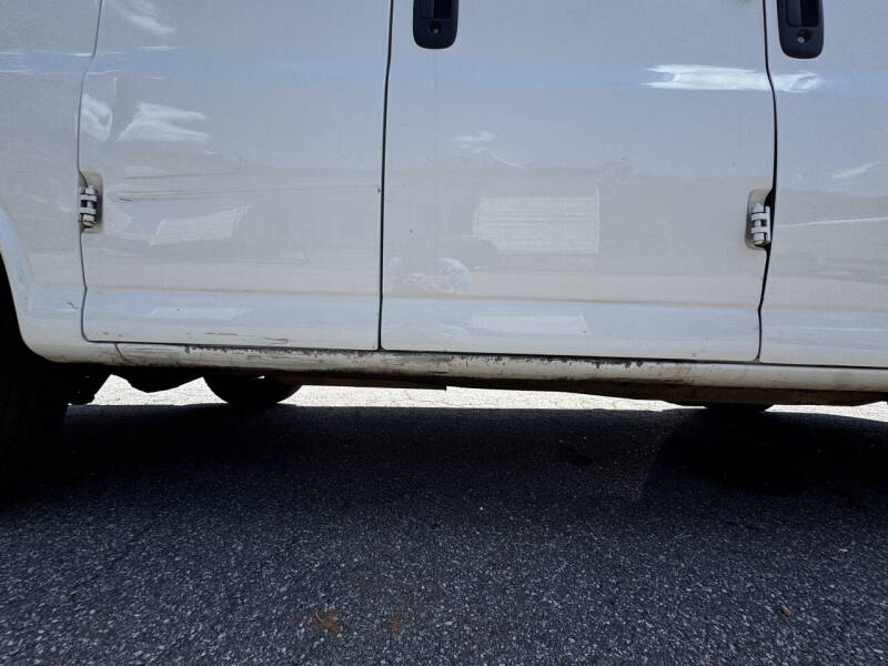 2020 Chevrolet Express 2500