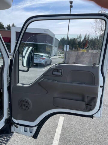 1997 Isuzu Elf Camper