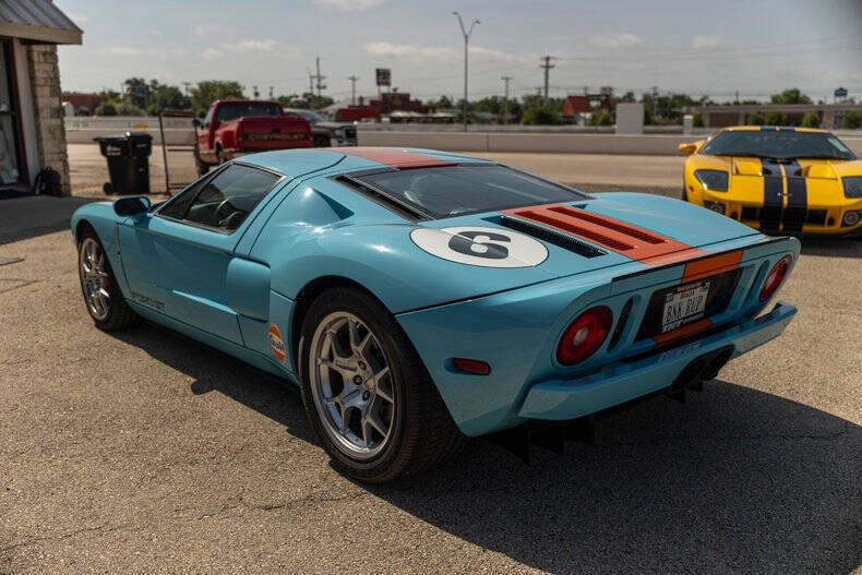 2006 Ford GT