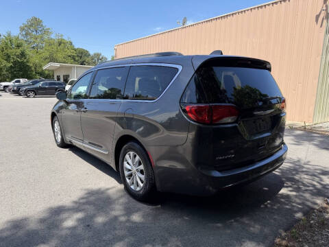 2017 Chrysler Pacifica Touring Plus