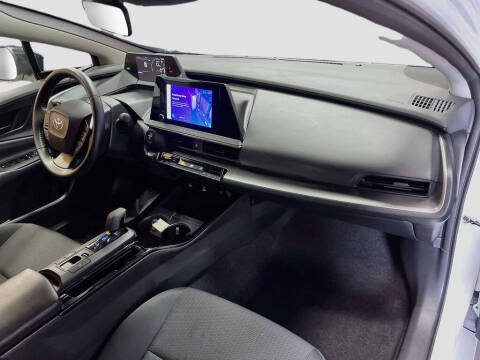 2024 Toyota Prius LE