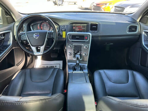 2016 Volvo S60 T5 Drive-E Premier