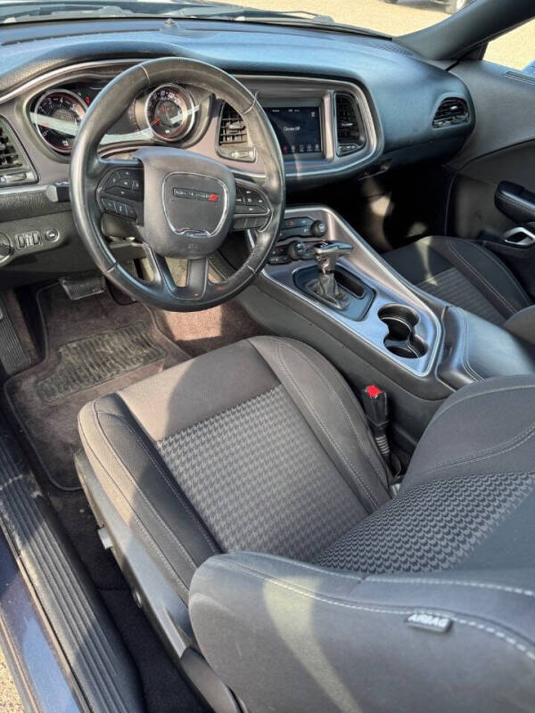 2019 Dodge Challenger SXT