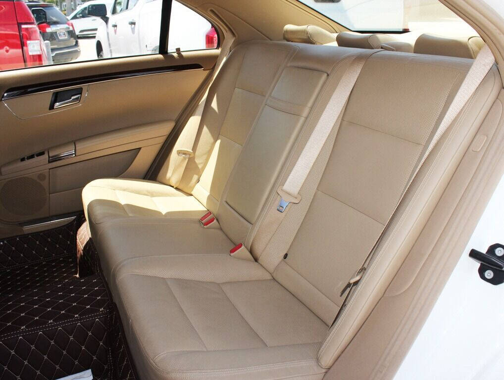 2013 Mercedes-Benz S-Class  - $21,995