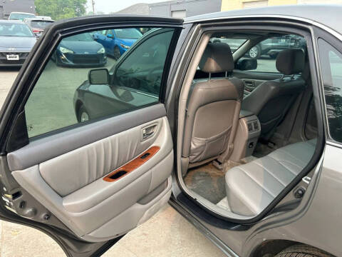 2004 Toyota Avalon