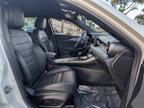 2024 Alfa Romeo Tonale Hybrid Ti