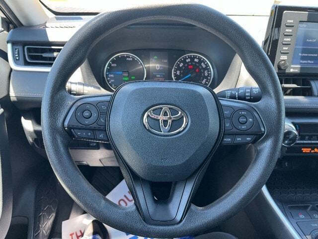 2020 Toyota RAV4 Hybrid 33
