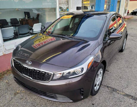 2018 Kia Forte for sale at AutoMotion Sales in Franklin OH