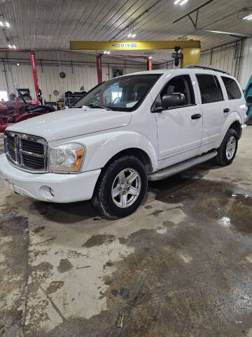 2005 Dodge Durango for sale at WESTSIDE GARAGE LLC in Keokuk IA