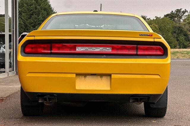 2010 Dodge Challenger SRT8