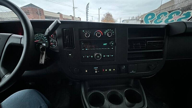 2020 Chevrolet Express 3500