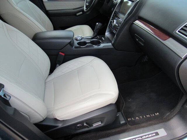 2018 Ford Explorer Platinum