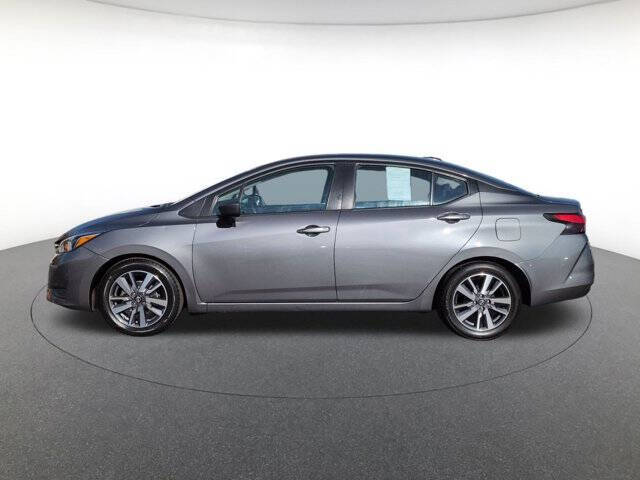 2023 Nissan Versa SV