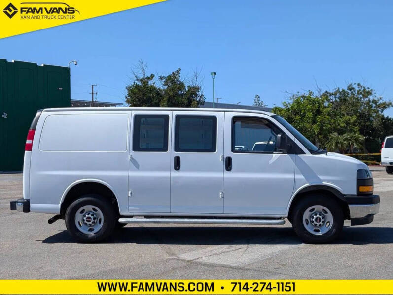 2024 GMC Savana 2500