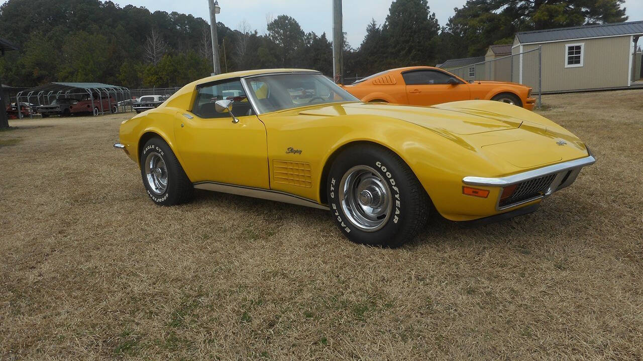 1972 Chevrolet Corvette 2