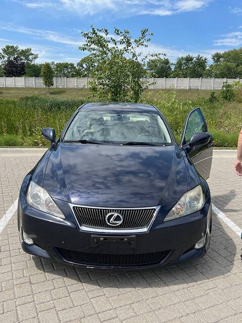 2008 Lexus IS 250 for sale at Titan Motors in Elk Grove Village, IL