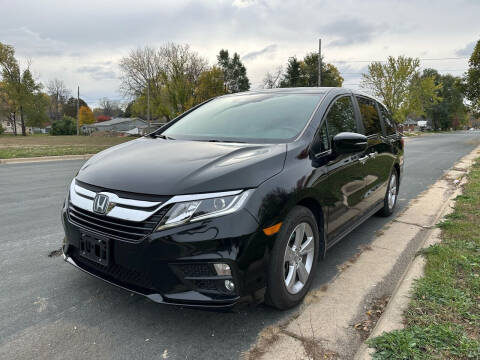 2018 Honda Odyssey for sale at ONG Auto in Farmington MN