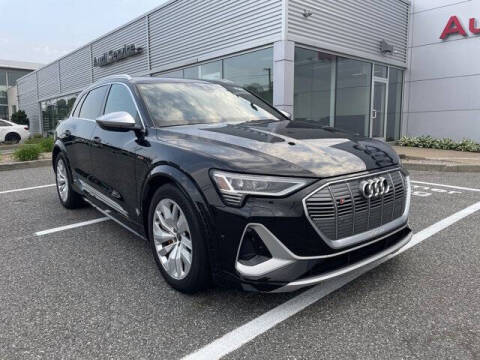 2022 Audi e-tron S quattro Premium Plus