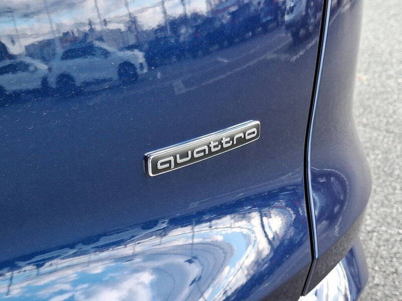 2025 Audi Q5 quattro Prestige TFSI