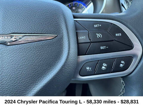 2024 Chrysler Pacifica Touring L