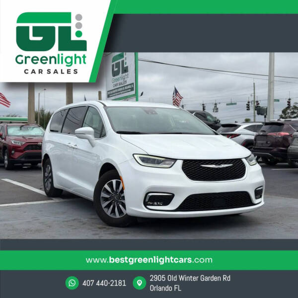 2022 Chrysler Pacifica Hybrid Touring L