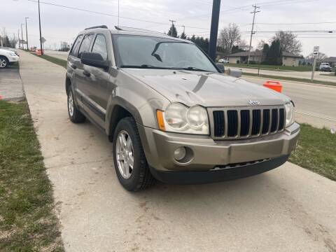 2005 Jeep Grand Cherokee for sale at Wyss Auto in Oak Creek WI
