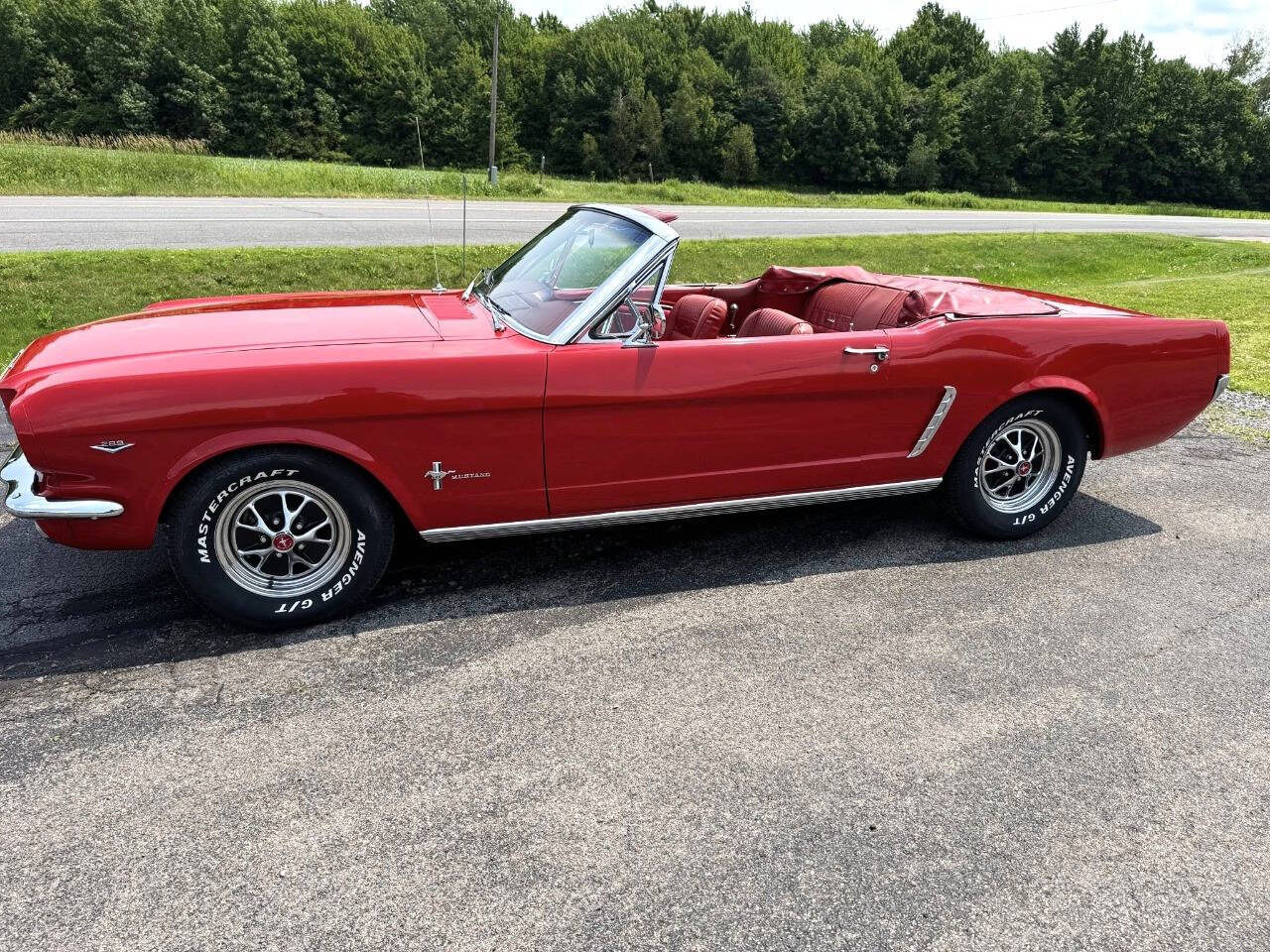 1965 Ford Mustang 1