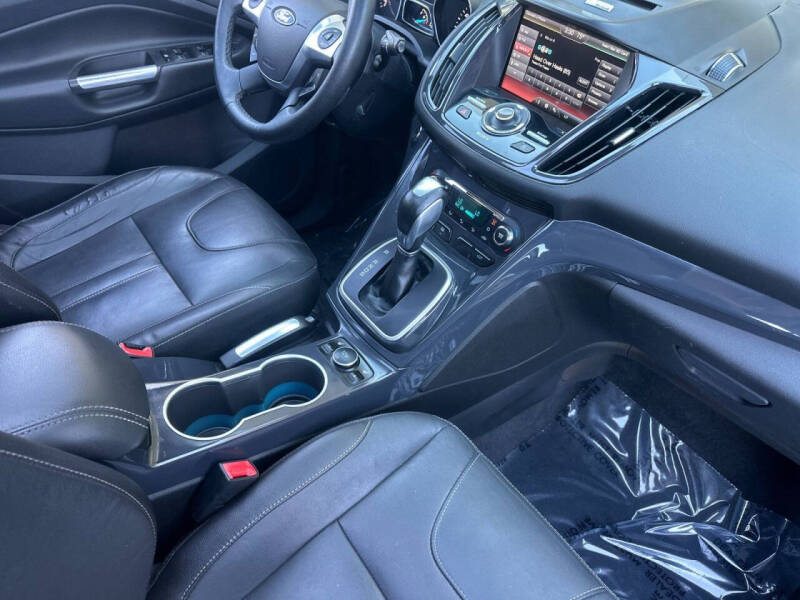 2013 Ford Escape Titanium