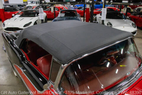 1955 Oldsmobile 98 Starfire