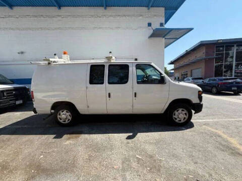 2013 Ford E-Series E-150