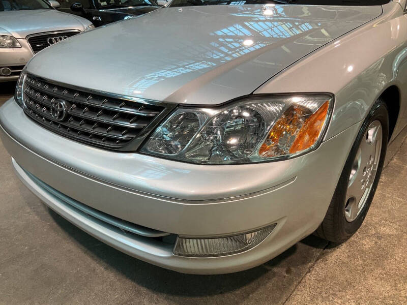 2003 Toyota Avalon XLS
