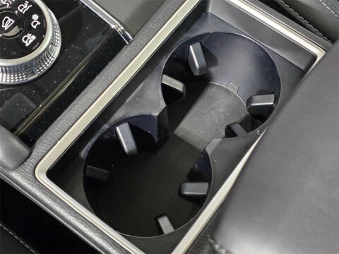 2025 Mitsubishi Outlander PHEV SE