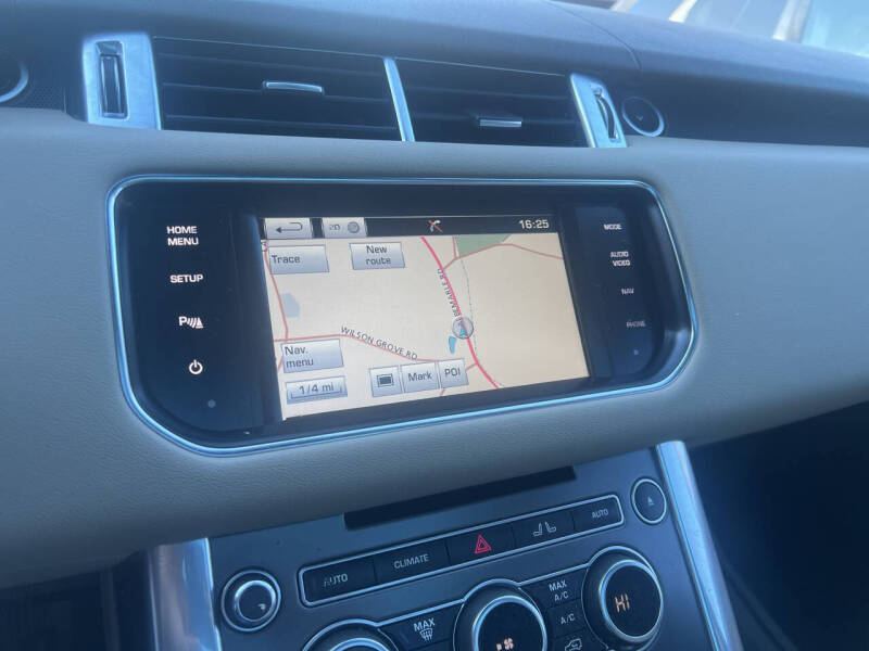 2015 Land Rover Range Rover Sport SE