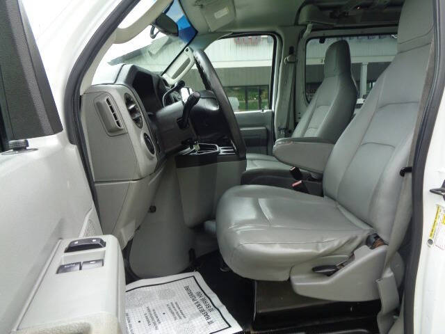 2012 Ford E-Series E-150