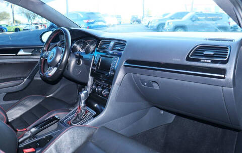 2015 Volkswagen Golf GTI SE